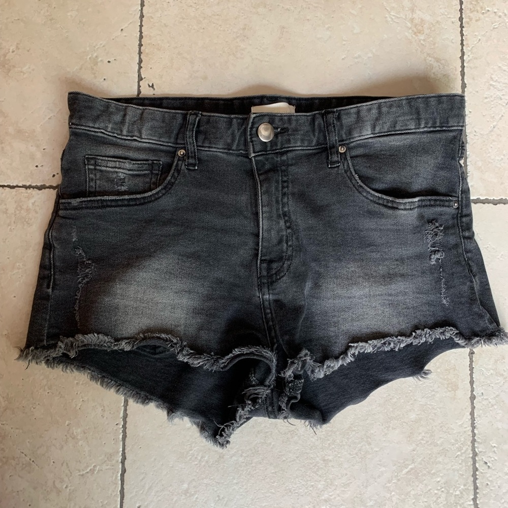 H&M size 6 grey shorts